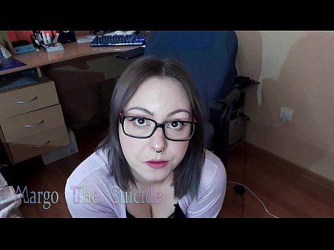 ❤️ Sexy meisje met bril zuigt Dildo diep op camera Homemade porno at us nl.tengkuangzhong.top ️❤